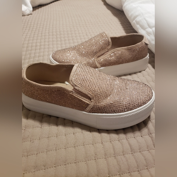 G By Guess pink loafers size 8M - Picture 4 of 10